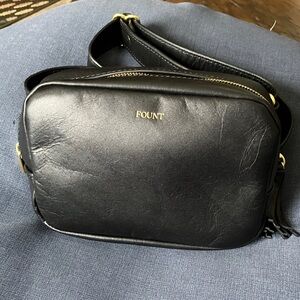 Fount, Romy Belt Bag, Onyx (black)